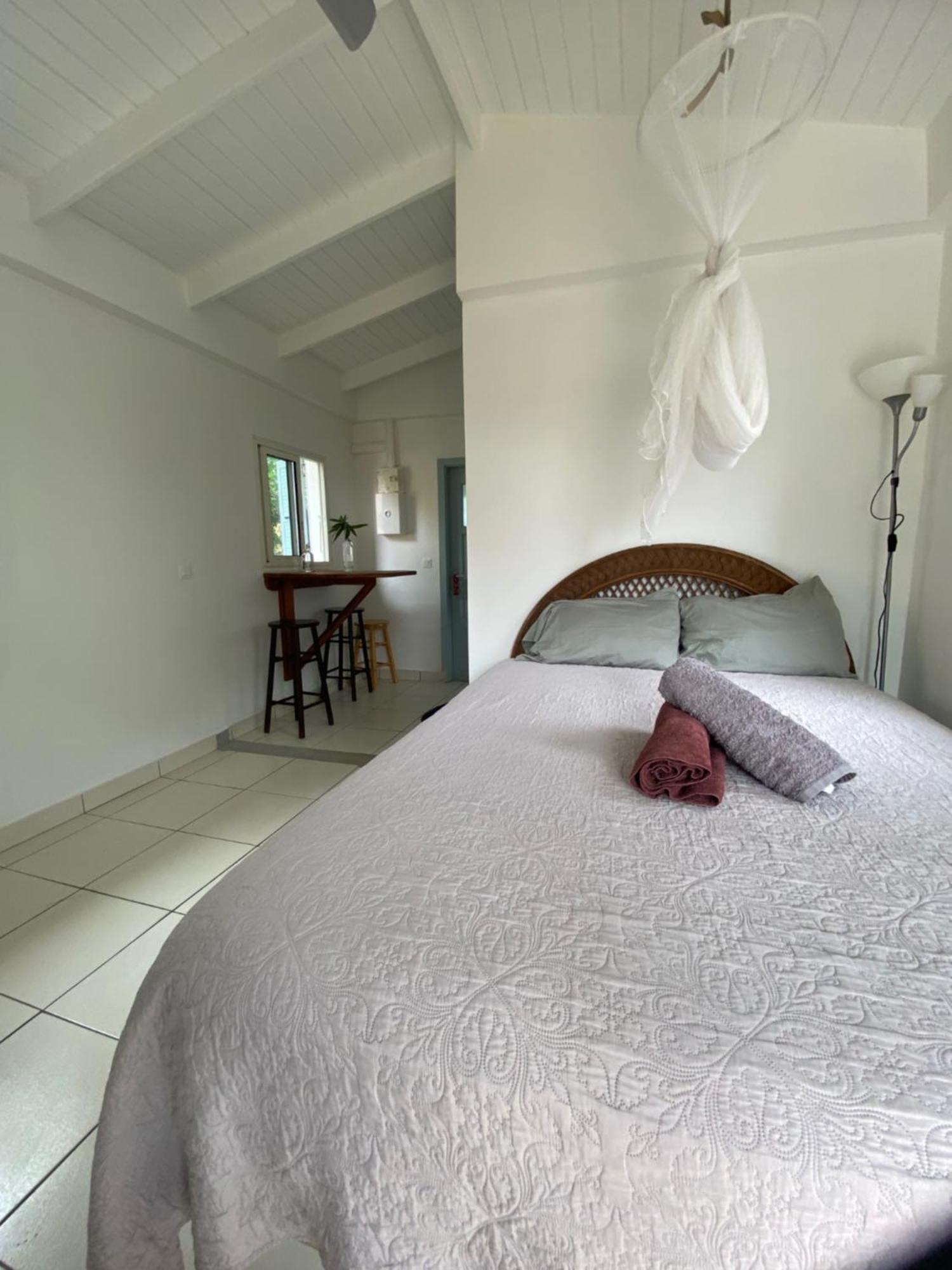 Akunamatata Guest House Grand Case Exteriör bild